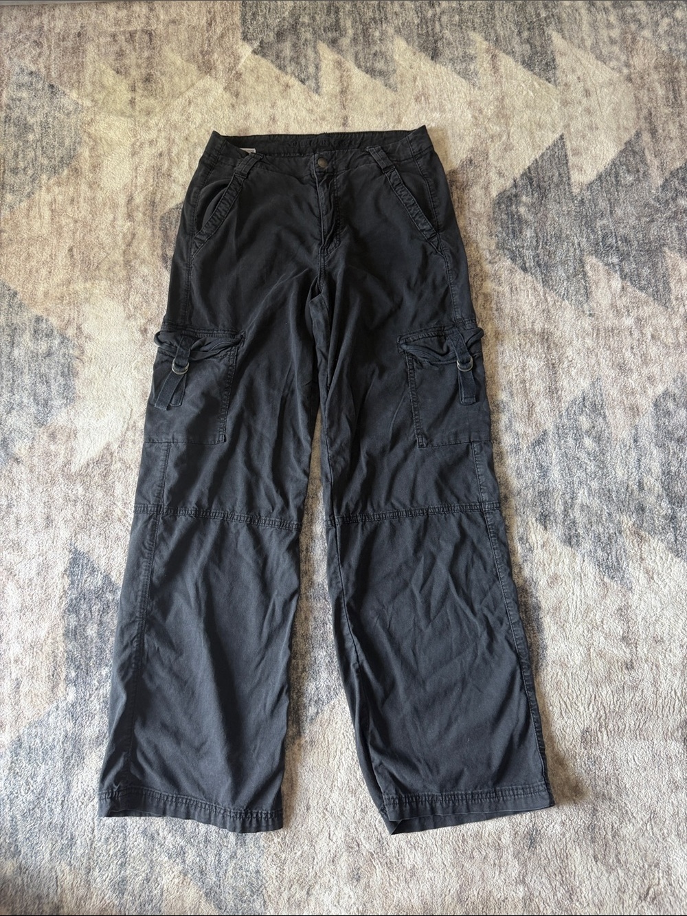 American Eagle Cargo Pants
